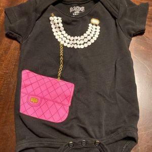Sara Kety girls bag & pearls onesie